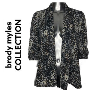 🛍️3/$40 Brody Myles Lightweight Animal Print  Knit Cardigan Size Small